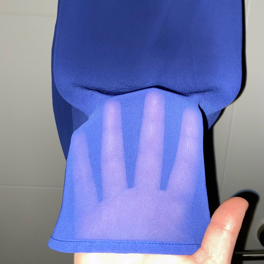 Deep Blue Sheer Silky Tank - Picture 3 of 3